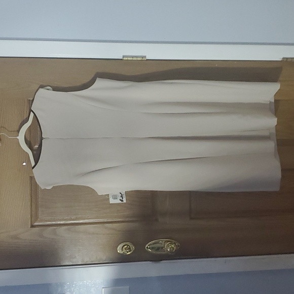 Alfani Sleeveless V-Neck Midi Dress - Picture 5 of 7